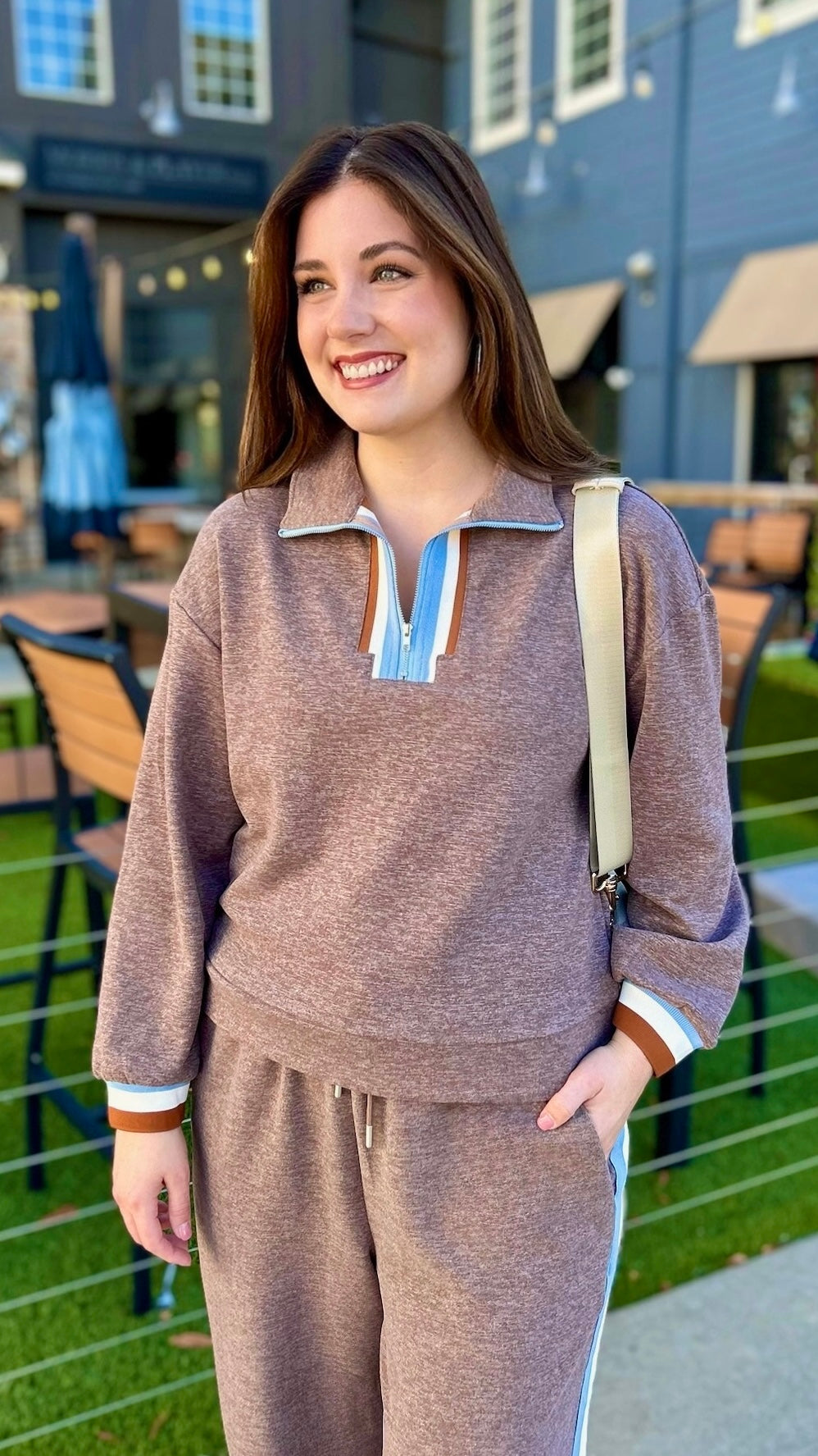 Aaliyah Leisure Quarter Zip - Heather Brown