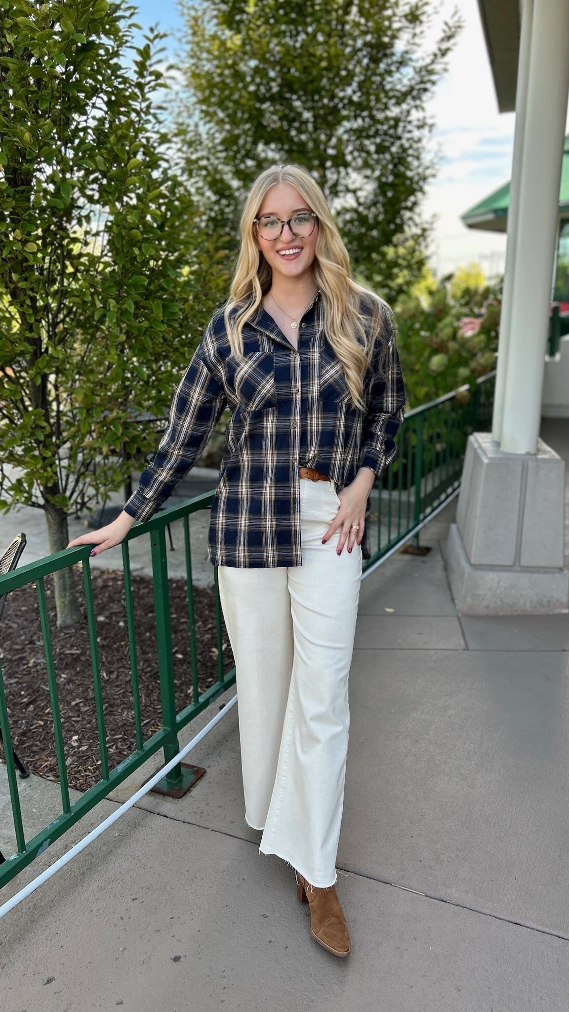 Annie Plaid Top - Navy