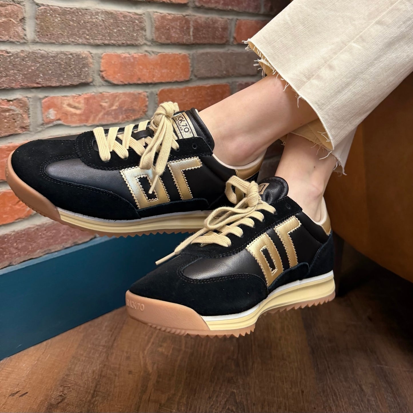 Back 70 Jogger - Black Gold