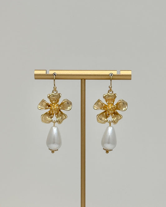Gold Flower & Pearl Earrings