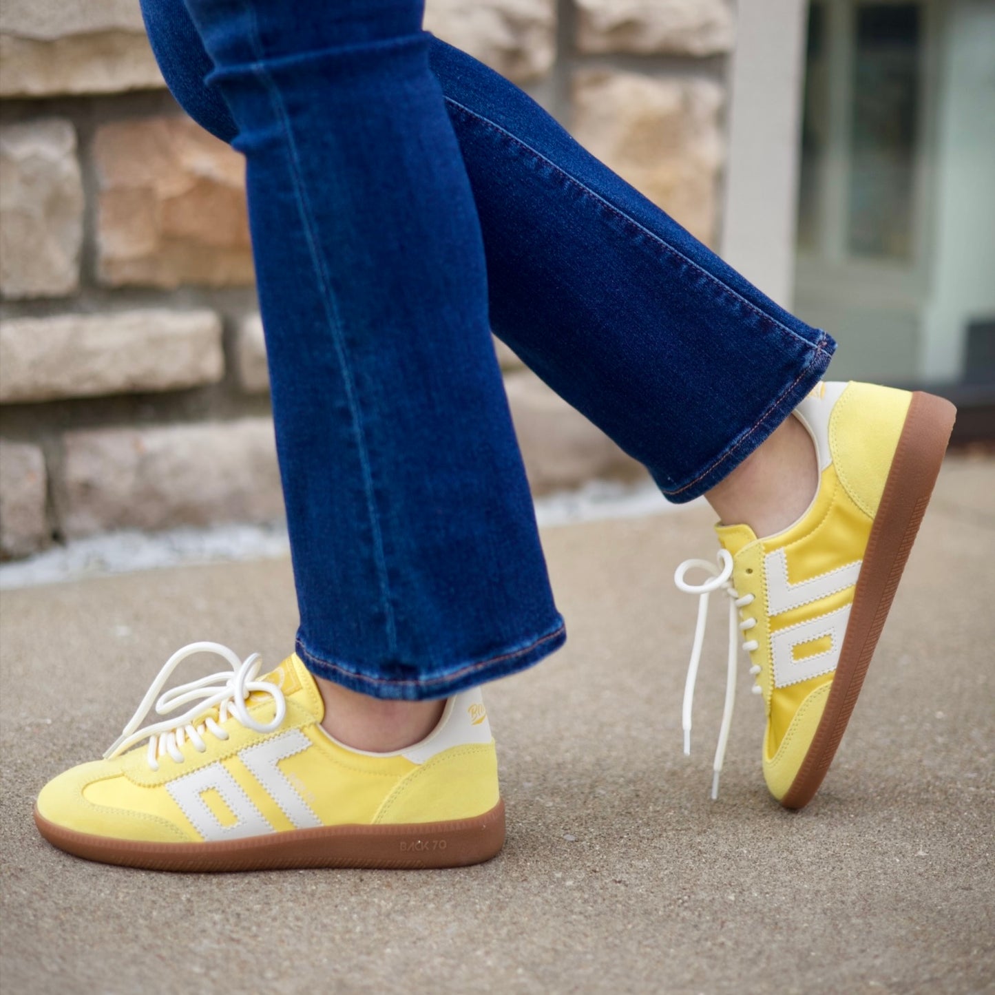 Back70 Ghost - Banana