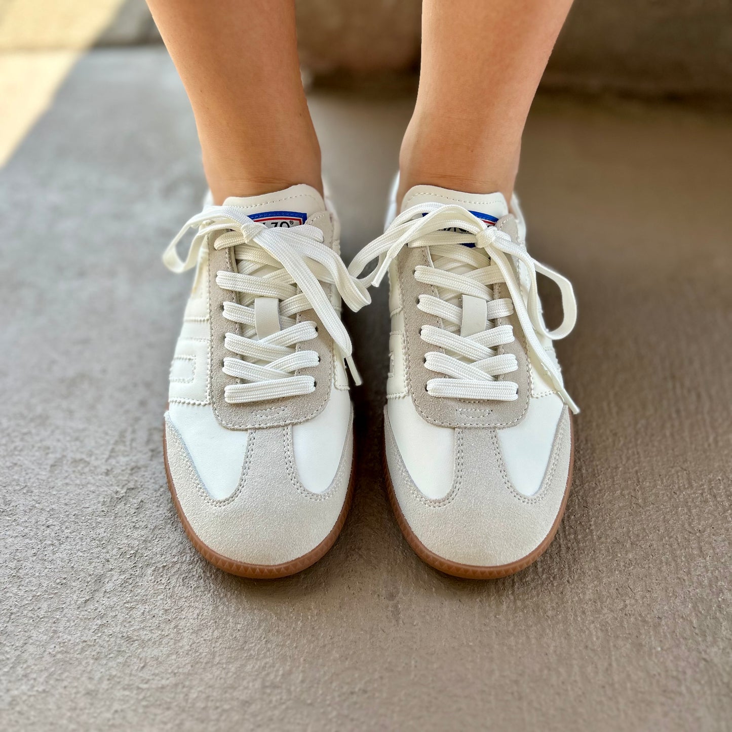 Back 79 Cloud - White Ice