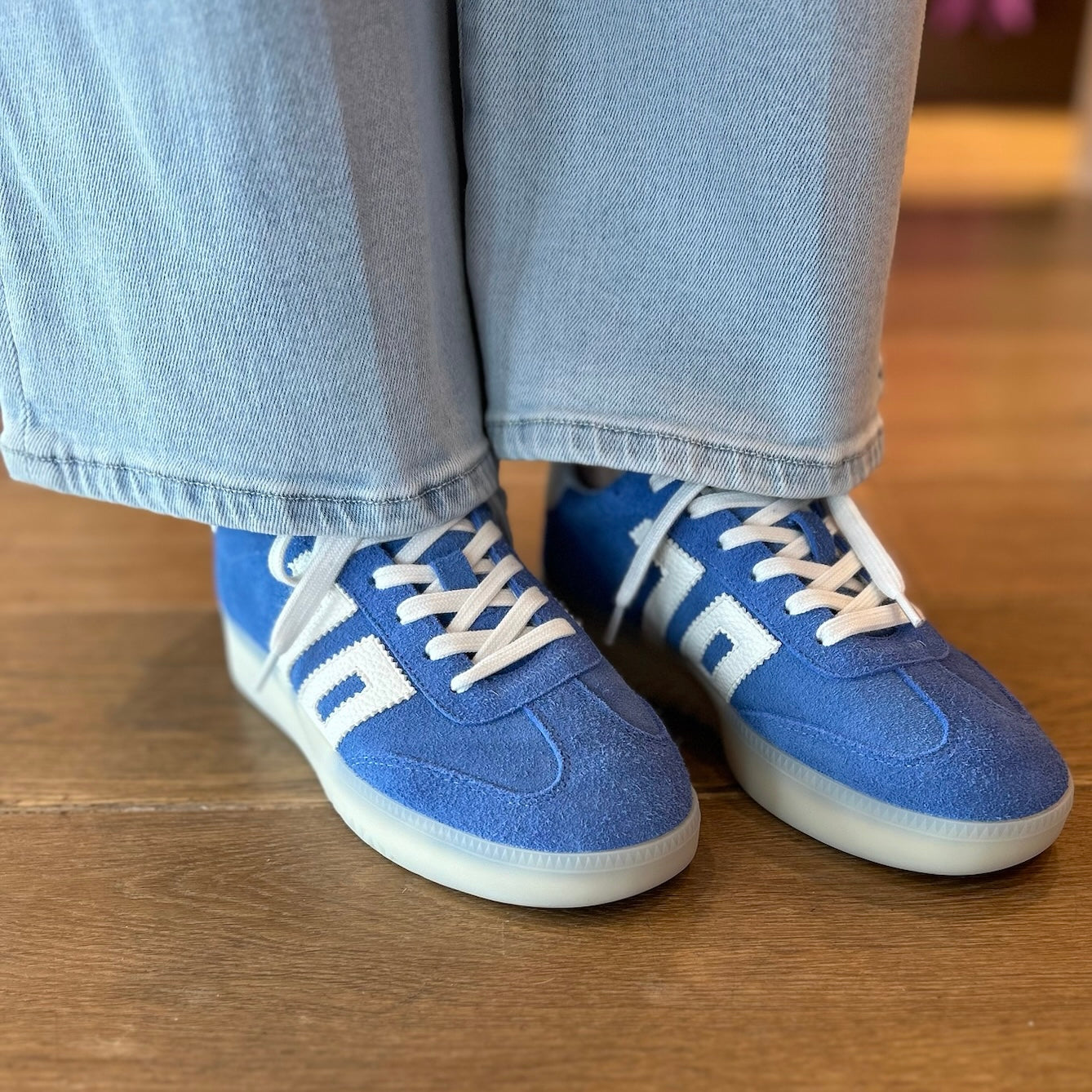 Back 70 Boston Blue
