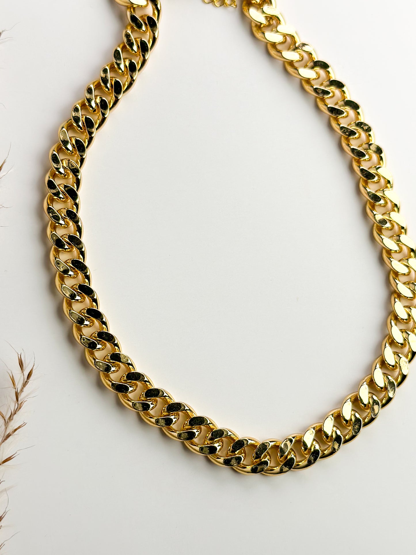 Gold Curb Chain Link Necklace