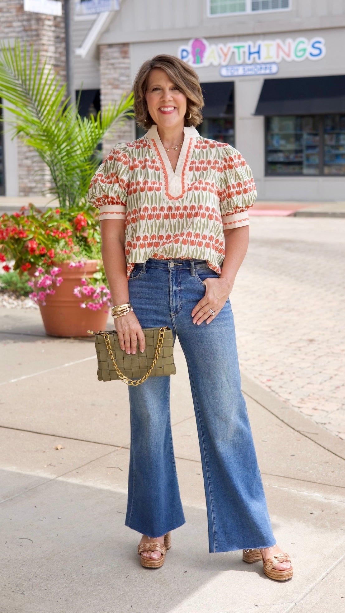 Sara Tulip V Neck Top - Ecru