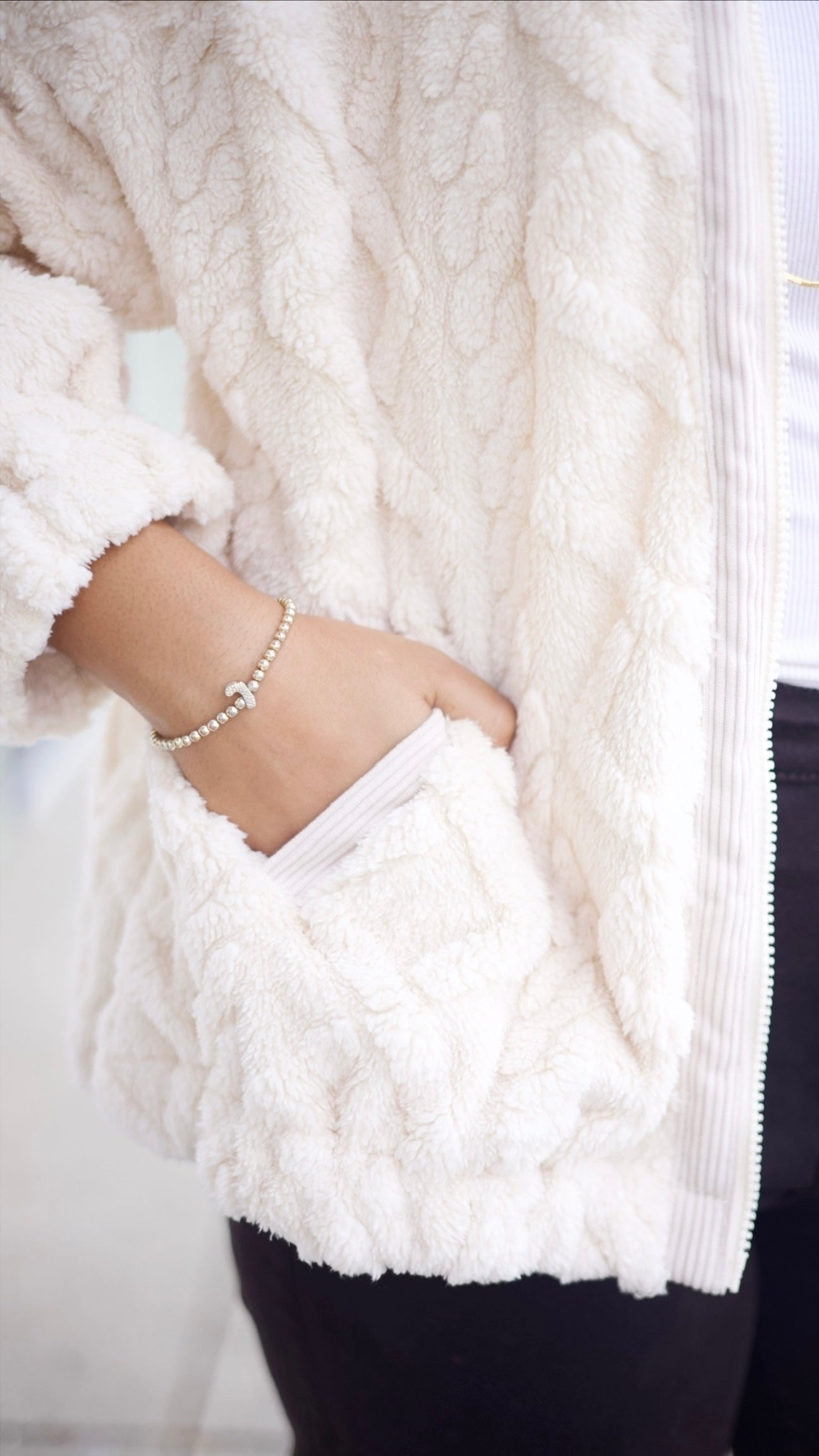 Mallory Fluffy Jacket - Ecru