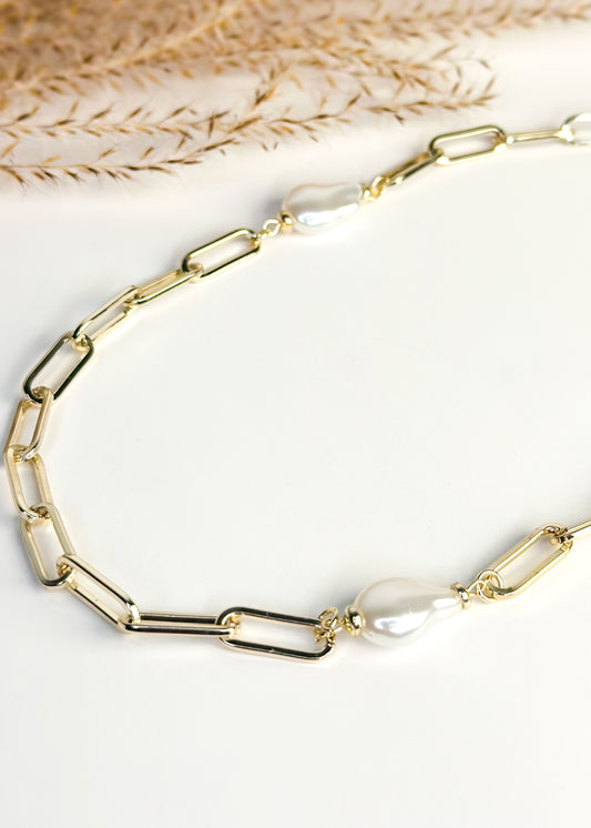 Pearl & Gold Hestia Chain Link Necklace