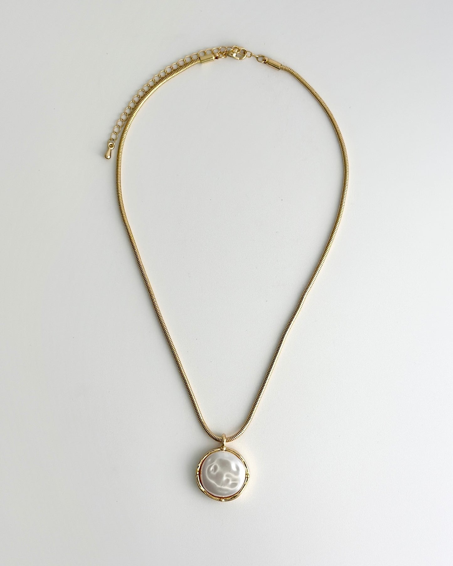 Snake Chain With Pearl Charm