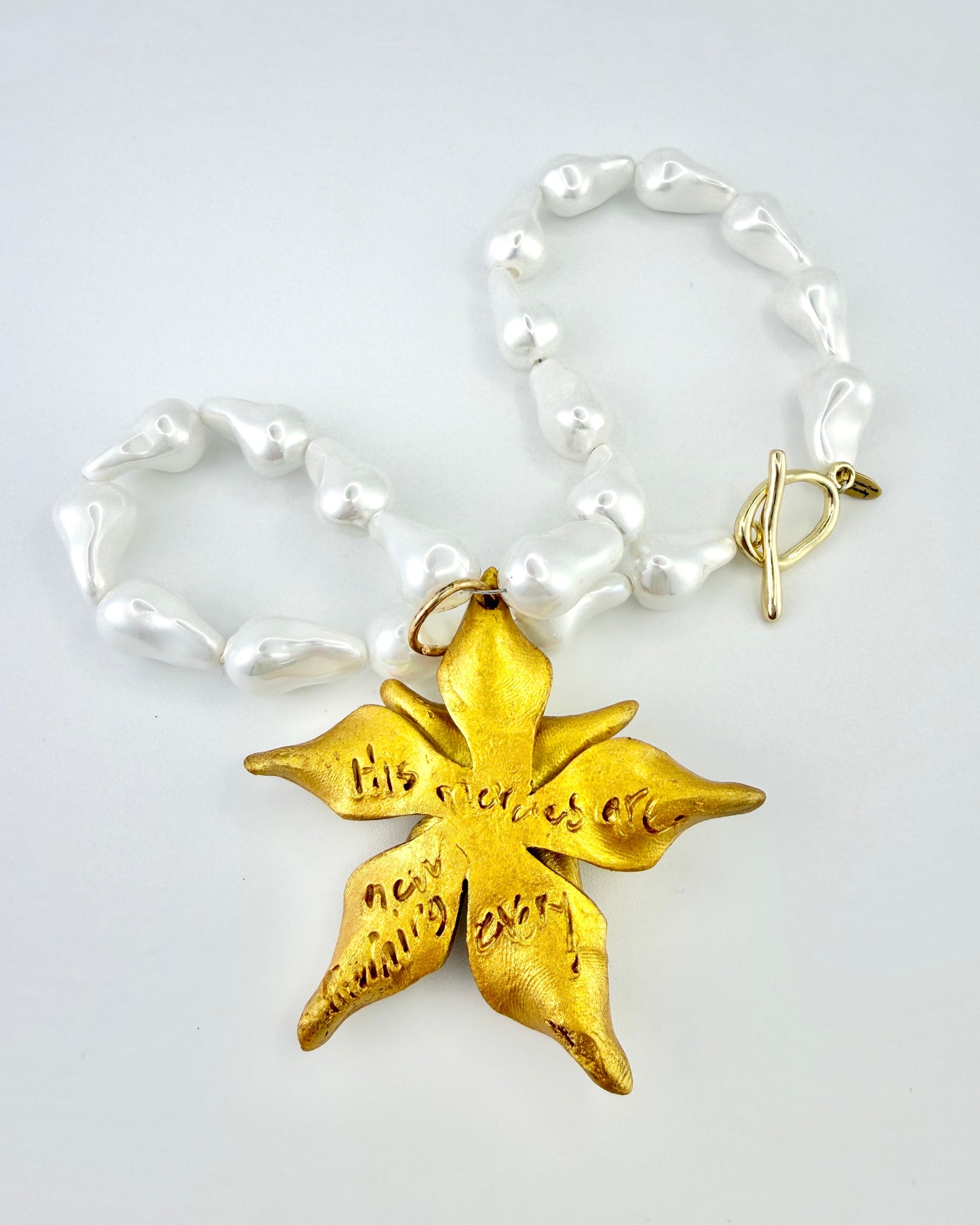 Baroque Pearls Magnolia Necklace