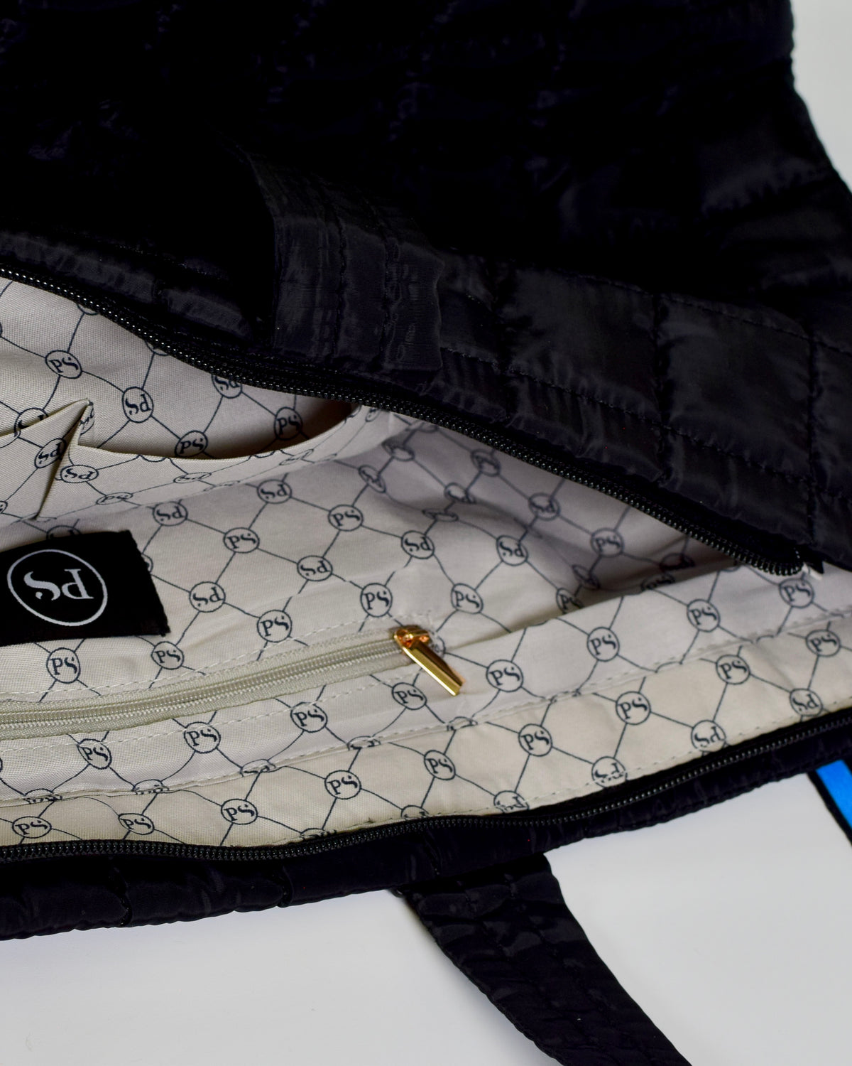 Day Dreamer Quilted Tote Bag - Black