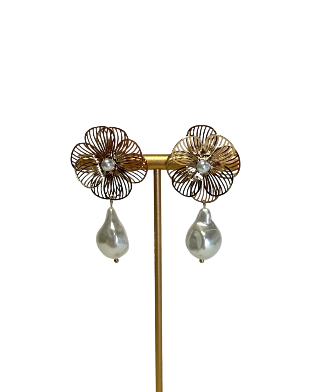 Flower Earrings with Pearl