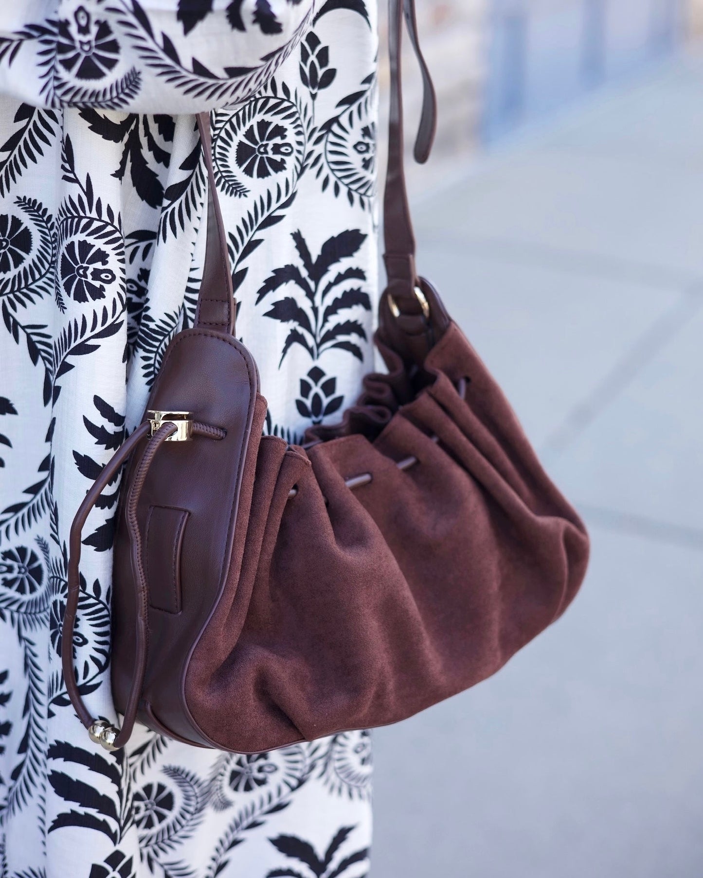 Cinch Bag - Chocolate Suede