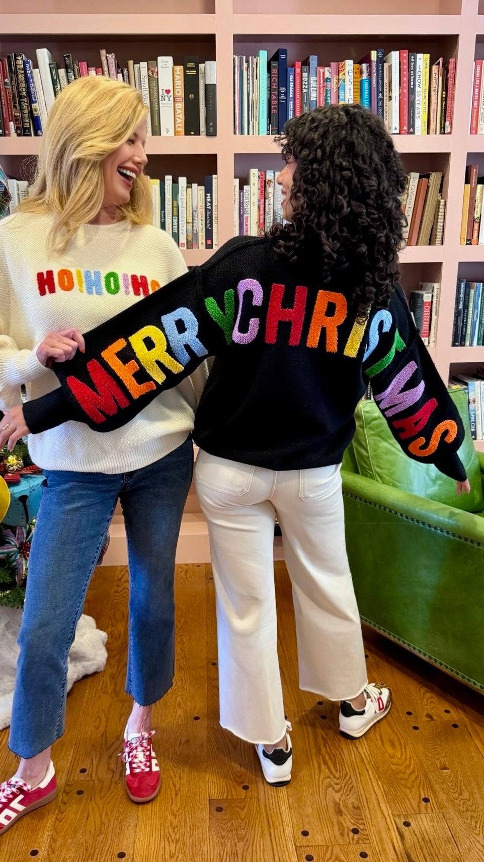 Merry Christmas Sweater - Black