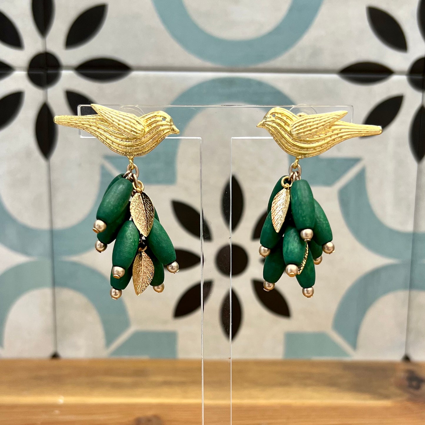 Shiver & Duke Bird Bead Earrings - Green