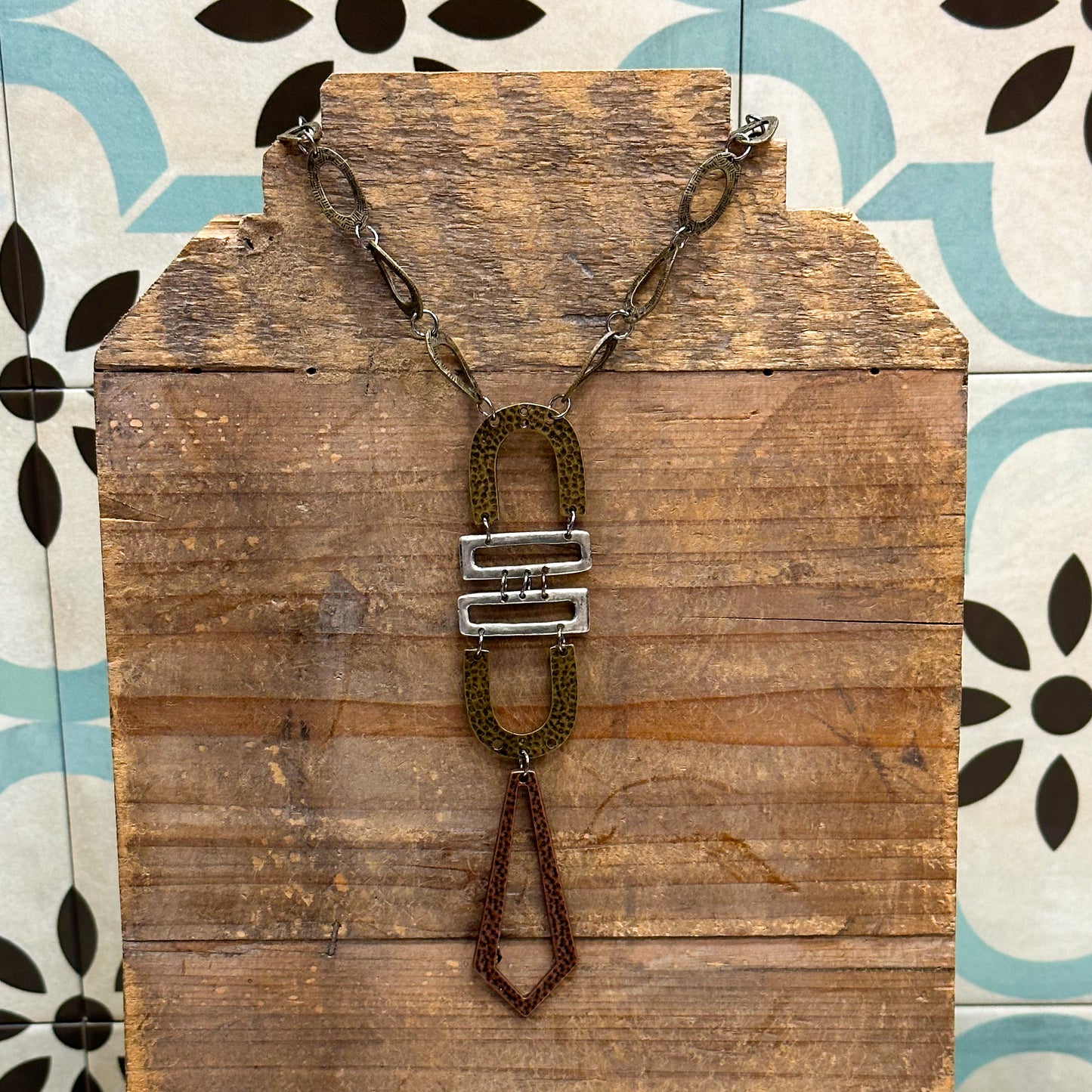Remi Rustic Necklace