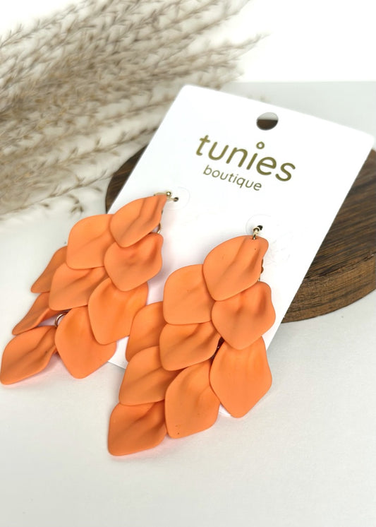 Color Coated Petal Fringe Earrings - Orange
